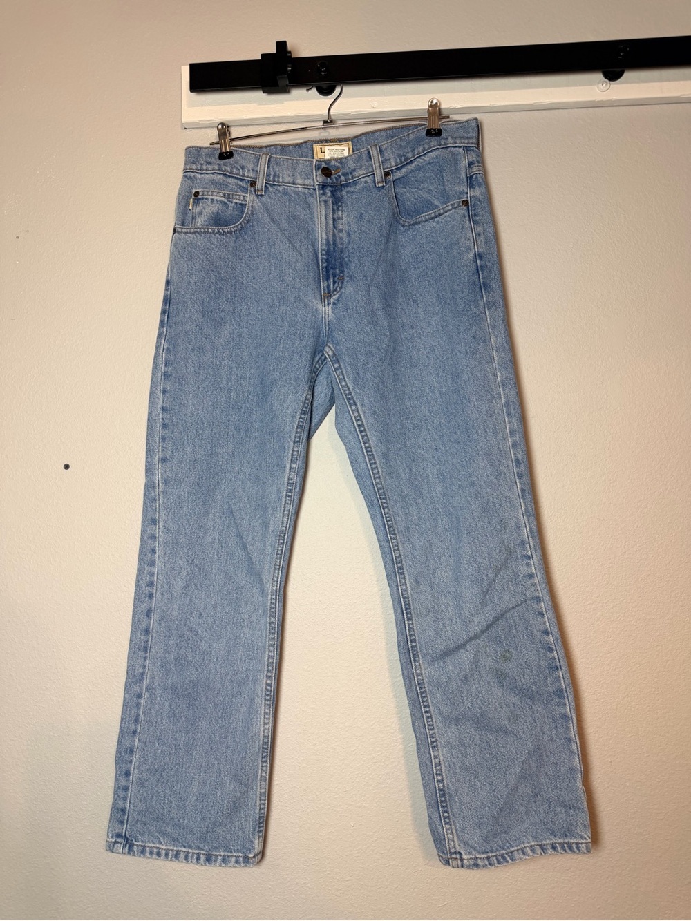 L.L. Bean Men's Double L Jeans Standard Fit Straight Leg Size 33x28 Medium Wash - Picture 4 of 10